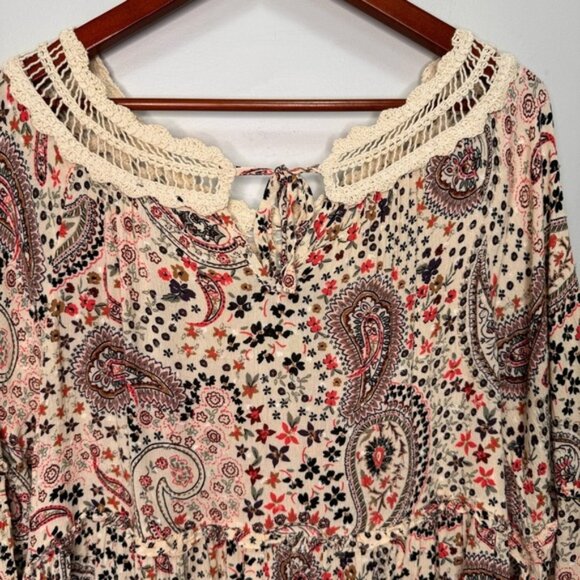 Torrid Babydoll Clip Dot Crinkle Gauze Crochet Neck Top Size 2x - Picture 11 of 16